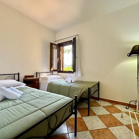 Apartment With Pool Cardedu