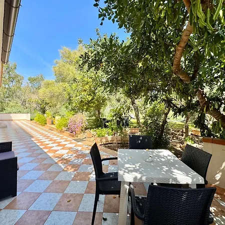 With Pool Apartment *