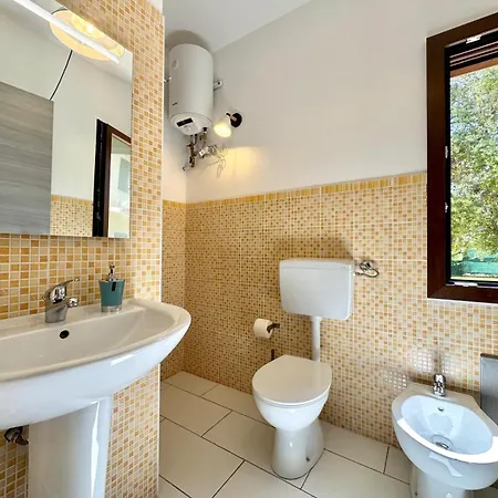 Apartment With Pool *