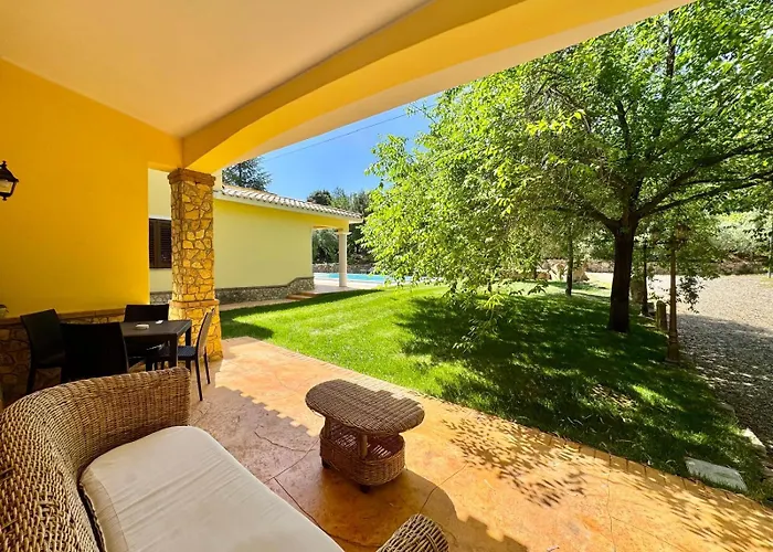 With Pool Apartamento