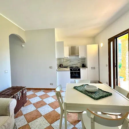 With Pool Apartament