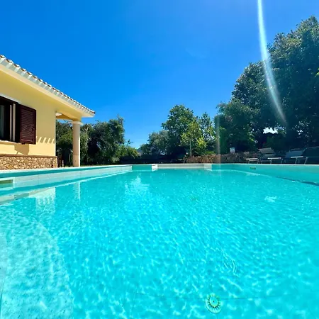 With Pool * Cardedu