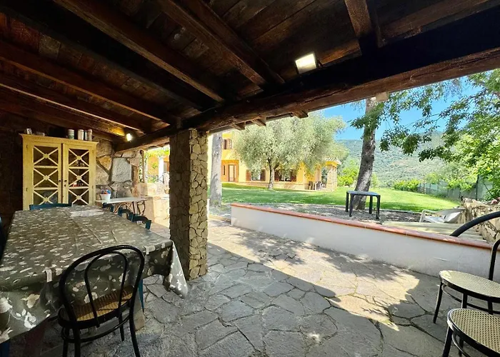 With Pool Apartmán Cardedu