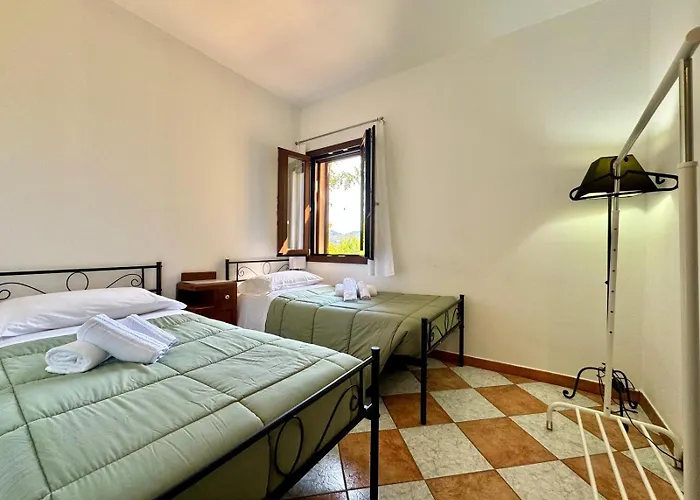 Apartmán With Pool Cardedu